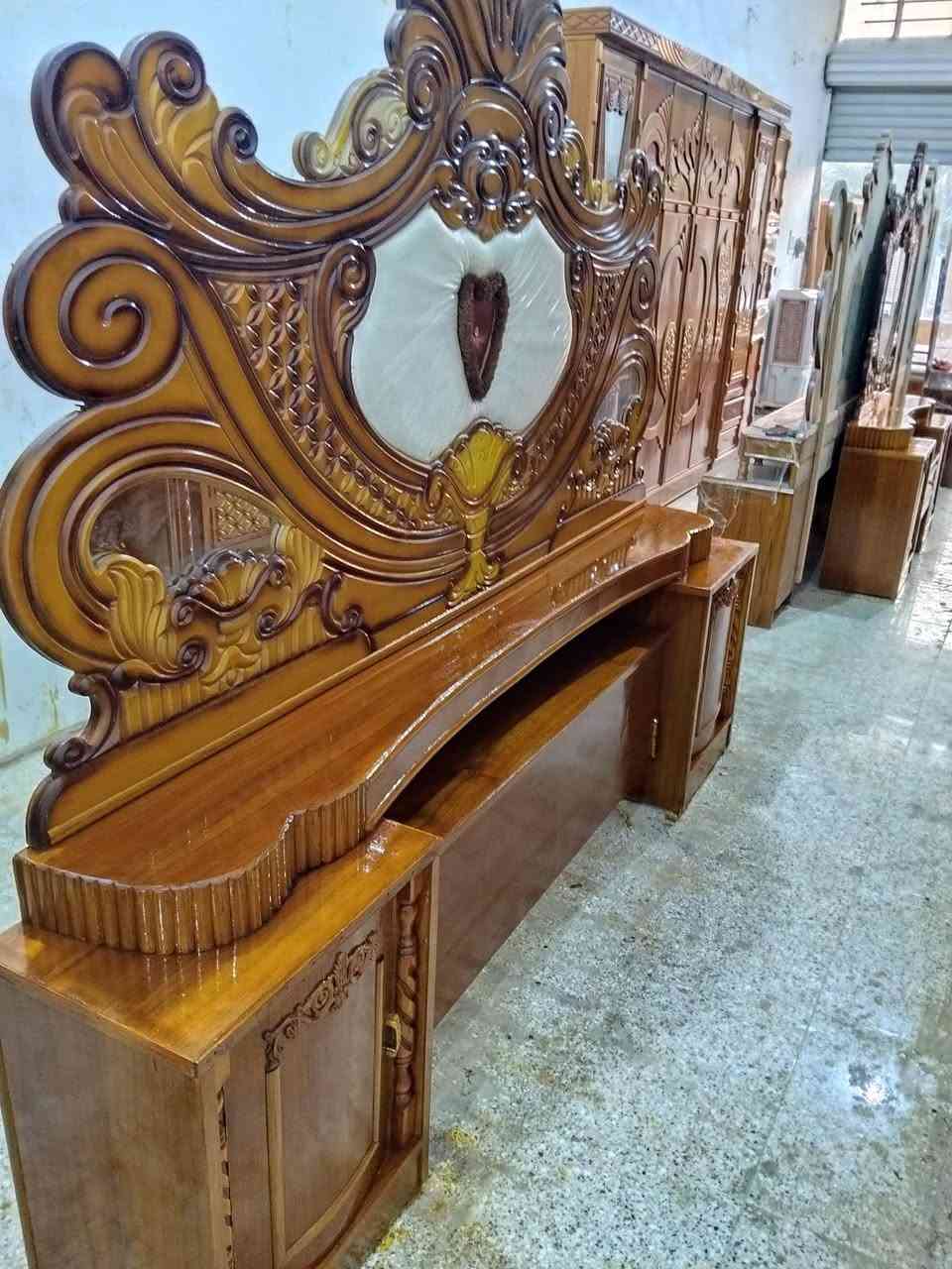 غرفة للبيع 6باب ملحق صاج داخل خارج حطاطه توصاه ثكيله دنك زان نظيفه السعر 850 الف وبيه مجال العنوان كاطون الرازي شارع ابو رباح قرب جامع أسماء الله الحسنى مزاد ابو كرار الغريباوي ***********

