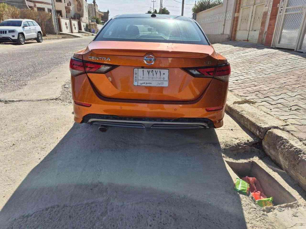 🔥 للبيع نيسان سنترا SR موديل 2023 – وارد أمريكي 🇺🇸

🚘 نيسان سنترا SR
📅 موديل: 2023
🇺🇸 وارد أمريكي
📍 الموقع: الأنبار – هيت
🛣️ الممشى: ٣٥ ميل 
💰 السعر: 12,800$

✨ المواصفات:
• فئة SR الرياضية
• سقف اسود بلادي
• مريحة وعملية للاستخدام اليومي
• صرفية وقود اقتصادية 
•تشغيل عن بعد 
•ويل كب 
• بصمة تشغيل 
• بصمة ابواب 
• تحديد مسار 
• كامرة 
•تنبه اجتياز  وتوقف ذاتي  
•مثبت سرعة  
•تحكم ستيرن 
• اشارة بالمري 

📌 ملاحظة: السيارة رقم أنبار / معوقين، انطيك وكالة عامة مطلقة للمشتري .

🔧 السيارة موجودة ، والفحص متاح بأي مكان يحدده المشتري.

📞 للاستفسار: *********** / متوفر واتساب
💬 السعر قابل للتفاوض للجاد فقط، والله يرزق الجميع 🤍 هيت, الأنبار
