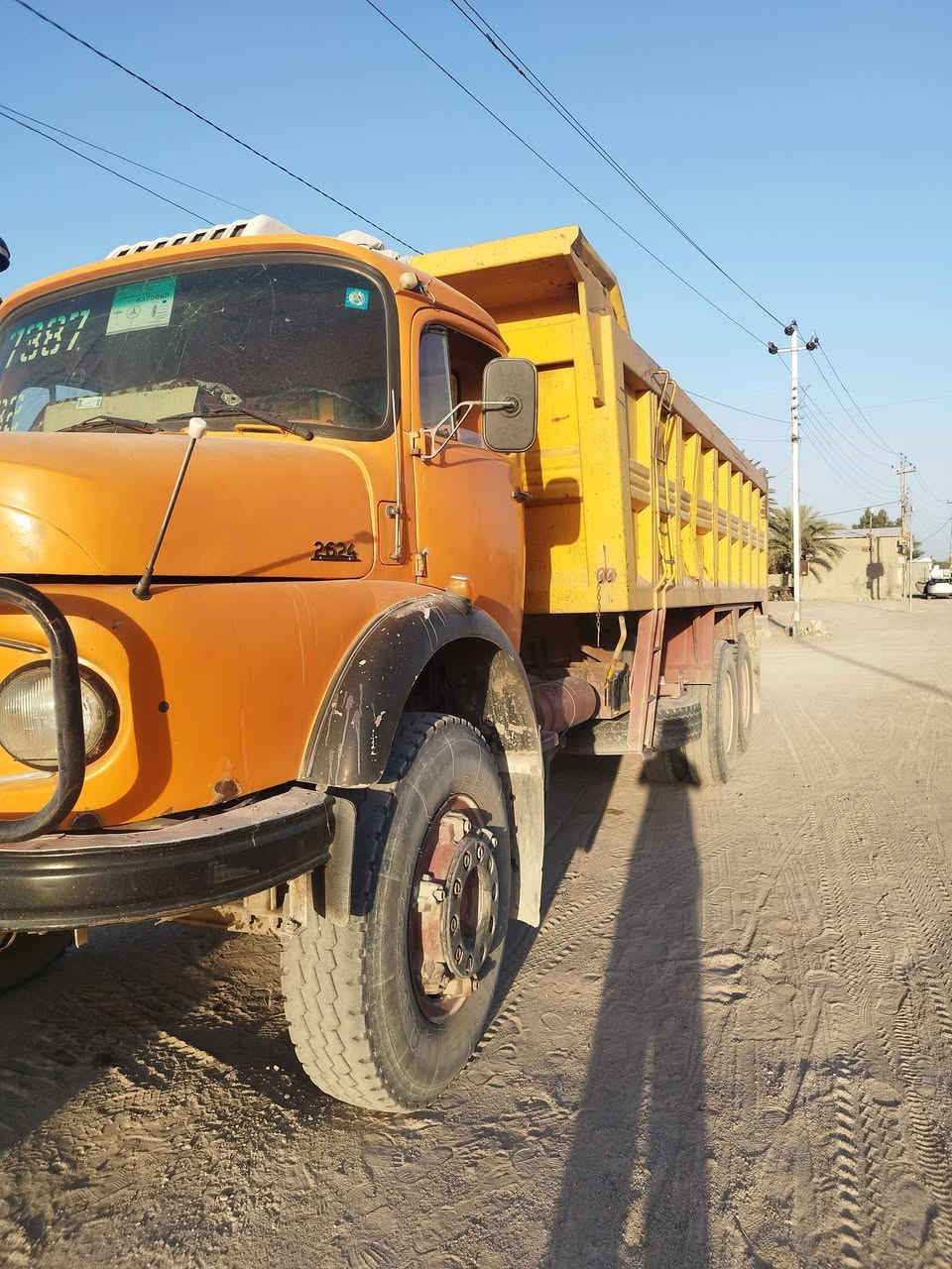 موديل 82 تبريد شغال 
وبسعر مناسب 
***********
