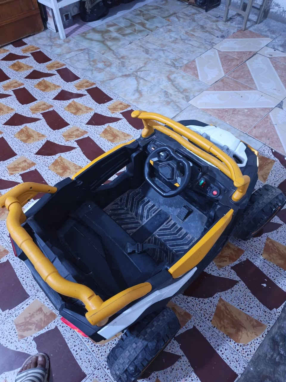 سيارة ريموت • بلازما 32 • ستلايت ابو إنترنت