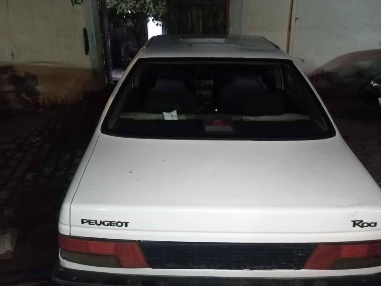 سلام عليكم سياره بيجو للبيع موديل 2009 سياره حلو ما بي عيب تبريد بي سنويه 2023 ساقط شرطه وكاله تحويل مكان كركوك حي العسكري سعر 30 رقم الهاتف  ***********
