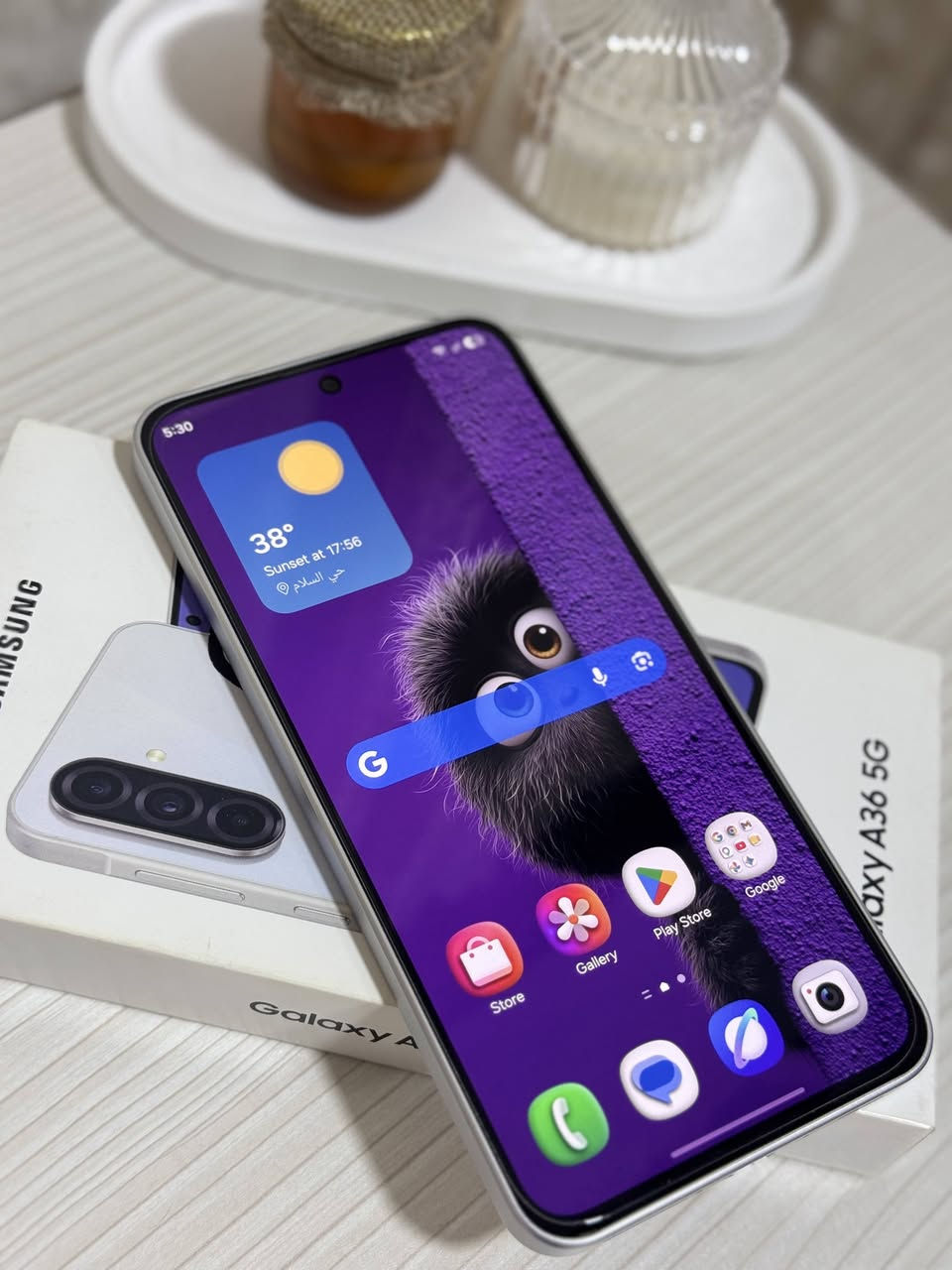 Samsung A36 ابيض 
استخدام قليل جدا 
نظافة 100% مع كامل الملحقات 
ذاكرة 256 
رام 8+8 
التواصل على الرقم او  واتساب ***********
