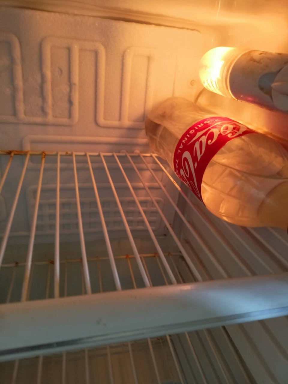 للبيع ثلاجة كونكود 10قدم 
للتواصل ***********
