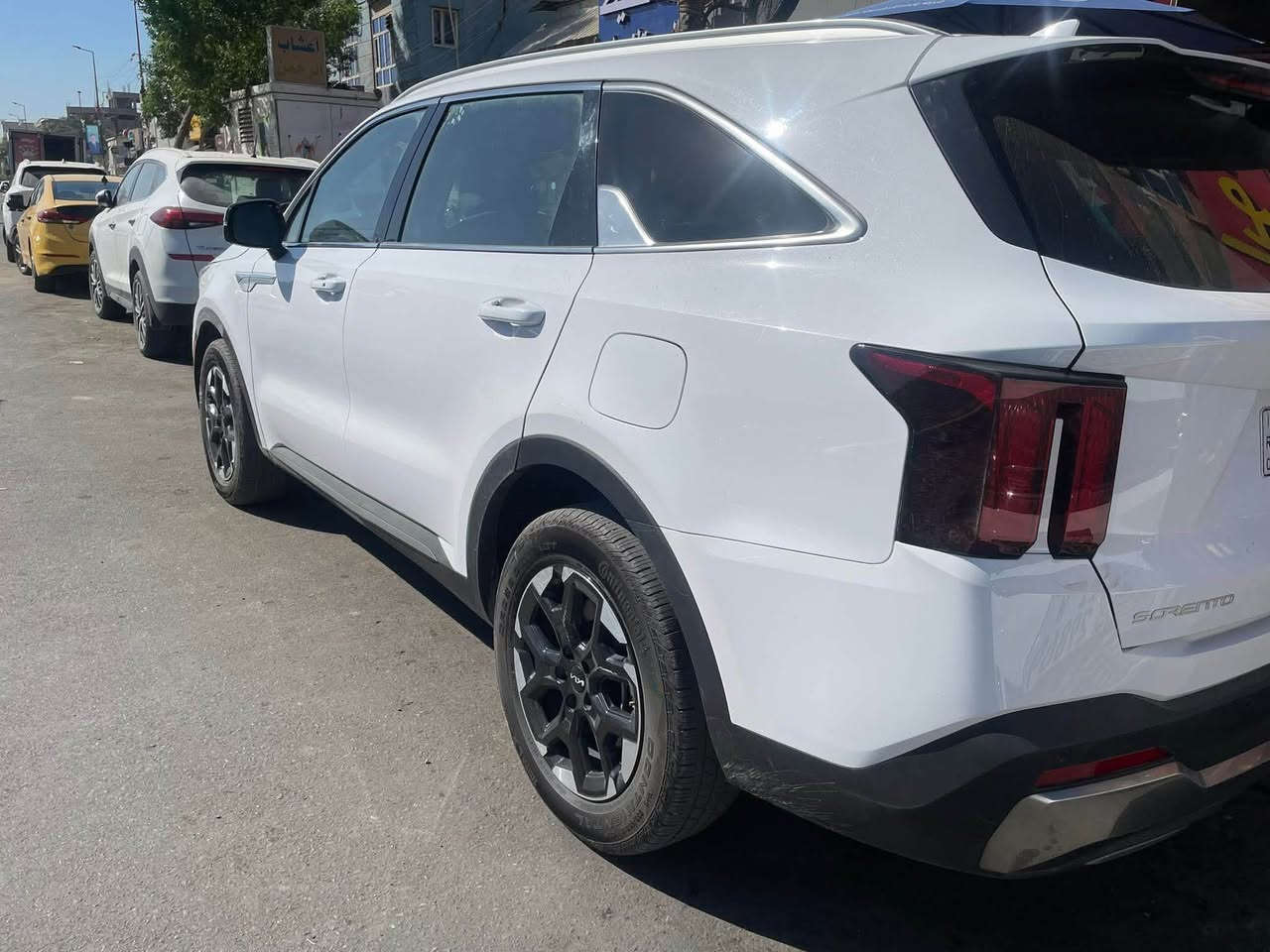 محبي الامريكي المواصفات والقوة والثبات  والرفاهية .. سورنتو لون المميز النادر بالامريكي مواصفات s فول ماعدا بانوراما دفع رباعي 7 راكب كشنات جلد اوتو ماشية 40 الف بعدها جديدة من امريكا للجناي ، 

واتساب ***********
