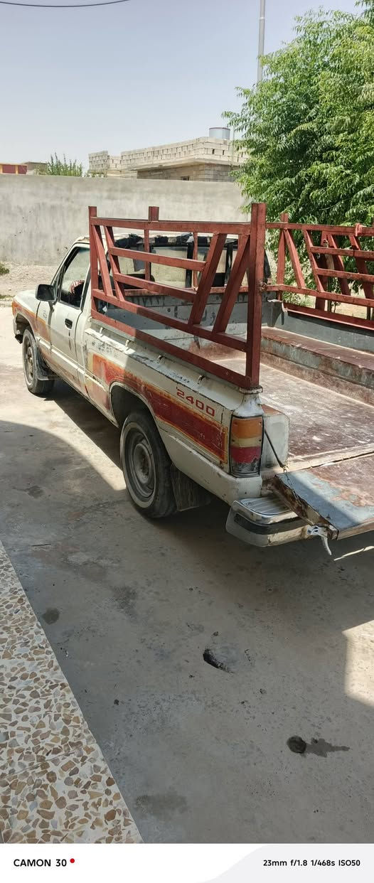كروسيدة موديل 88.. رقم نينوى قديم.. 4گير 
سيارة بلادية بدون ضرر  بدون صبغ بيها ملاحضات بسيطة.. وكالة بأسمي.. قبل اسبوع من الشرعي. 
محرك نشاط فول... الگير نمرة 1. يفلت... والتصليح.  مالو ينزل من السعر.. 
صدرها معمر.. نظيف..الشاصي جديد. 
 شرط الوكالة.. للاستفسار مكتب الاصحاب في اسكي موصل.السعر 32.ومجال.. 
يوجد. خدمة توصيل.. شرقاط. الحويجة. الزاب. مخمور. 
رجاء المو شراي لا يتعبني... 
***********
***********
