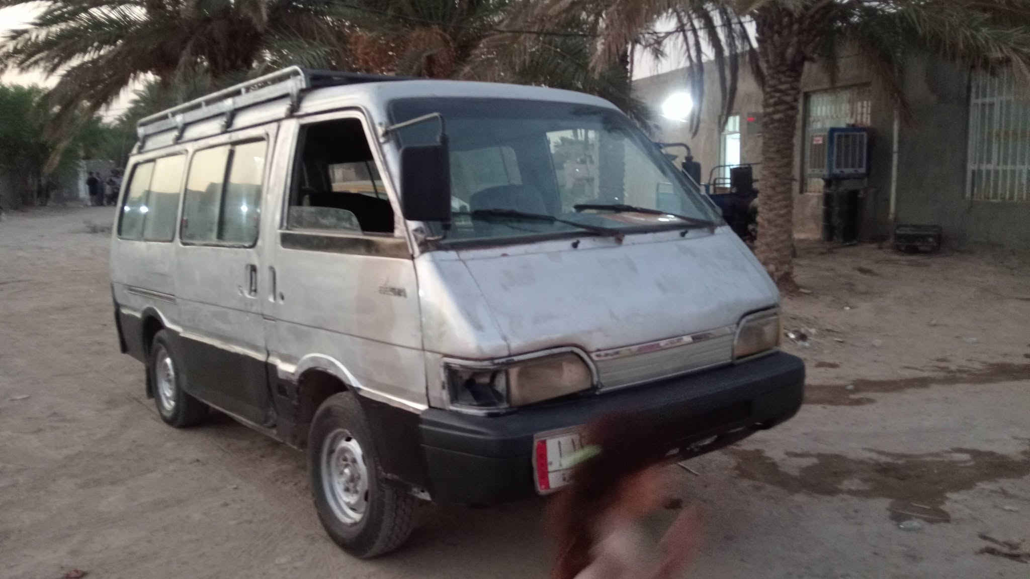 سلام عليكم كيا بستا للبيع مصفره هيه وغرامات تريد تحويل تريد وكاله مكان دوانيه السعر الاتصال على 
رقم***********
