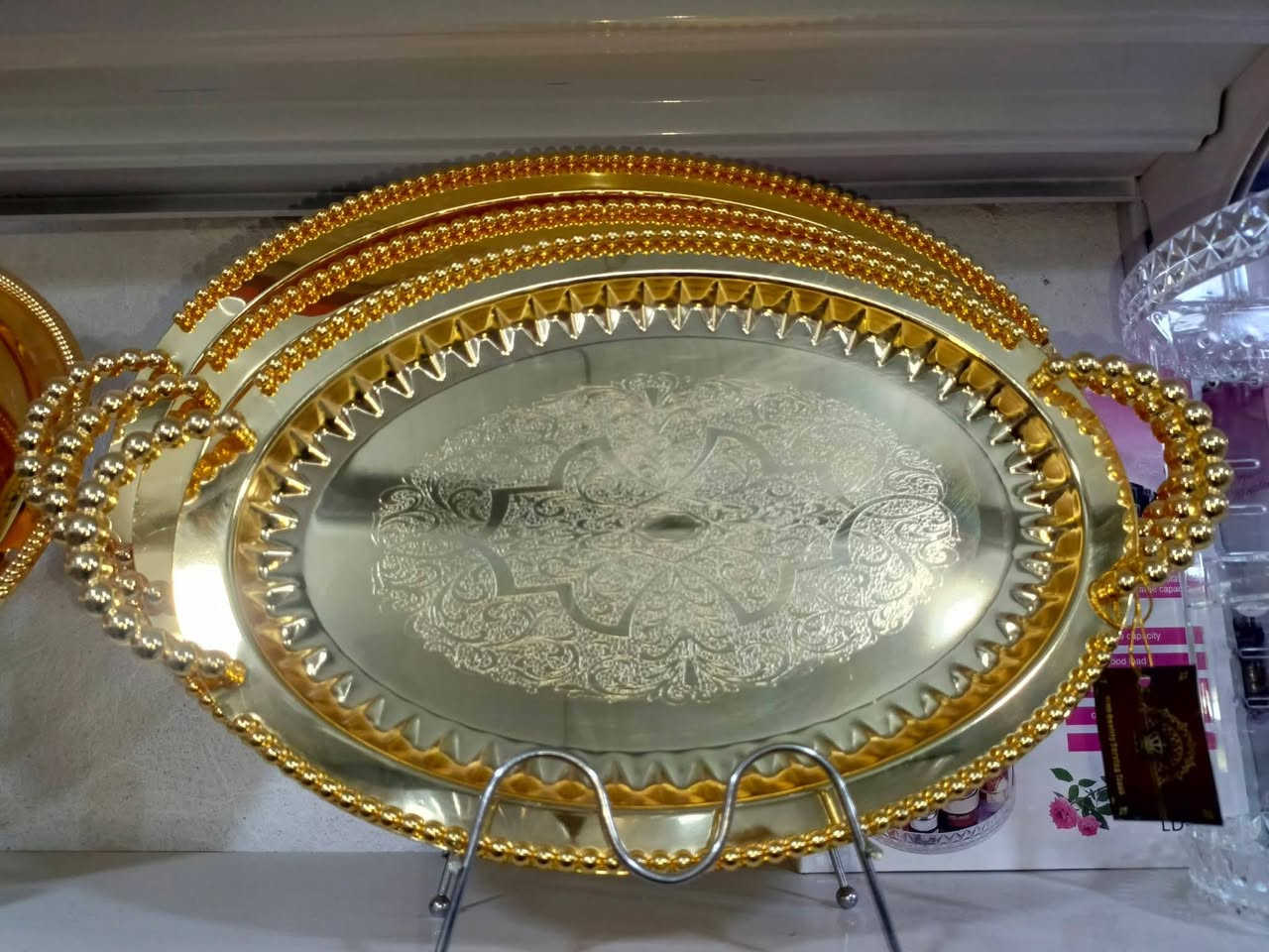 مواد منزلية • حافظة تمر • مزيل دهون