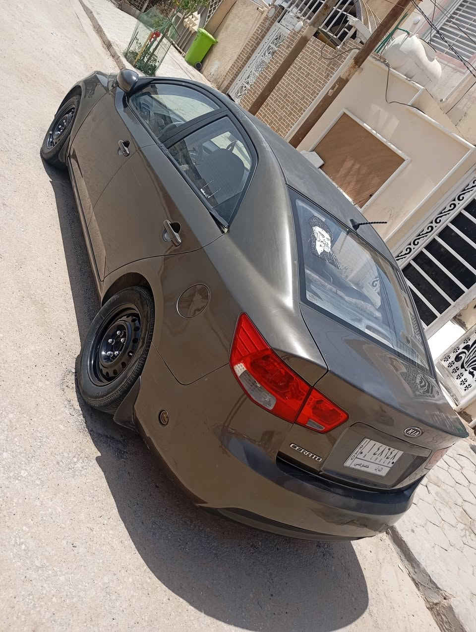سيراتو خليجي 1600موديل 2013 سيارة بيها دحجات أبيع صبغ حزام محرك وكير وتبريد مكفولات 
رقم النجف 
سيارة بيه منطومة غاز 
سعره 75 قفل قفل قفل
عنوان النجف حي الوفاء 
الشراي يتصل ***********@@
