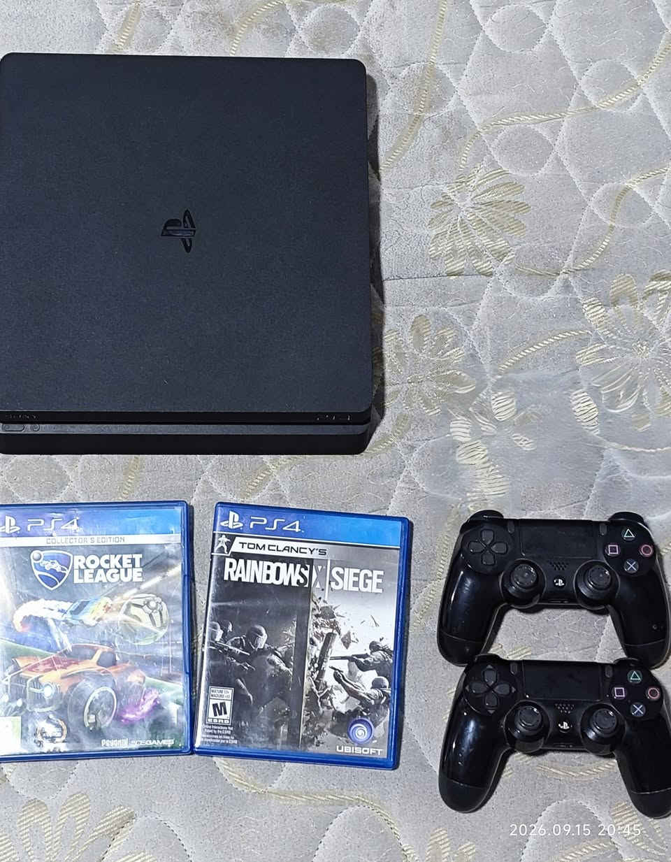 بلي فور سلم مهكر
🟣نظام 12.52 تهكير قرص
🟣مساحة 440
🟣 يدتين اصليات مال الجهاز
🟣ممفتوح ولا مبدل بي شي قبل
🟣العاب جاهزة موضحة بالفيديو

مكاني بغداد القاهرة وتوصيل جميع المحافظات 

سعره 250 شامل جميع الملحقات والتوصيل 
استفسار خاص او واتساب
***********

نص مكتوب في الصور:
- 2026.09.15 20:45