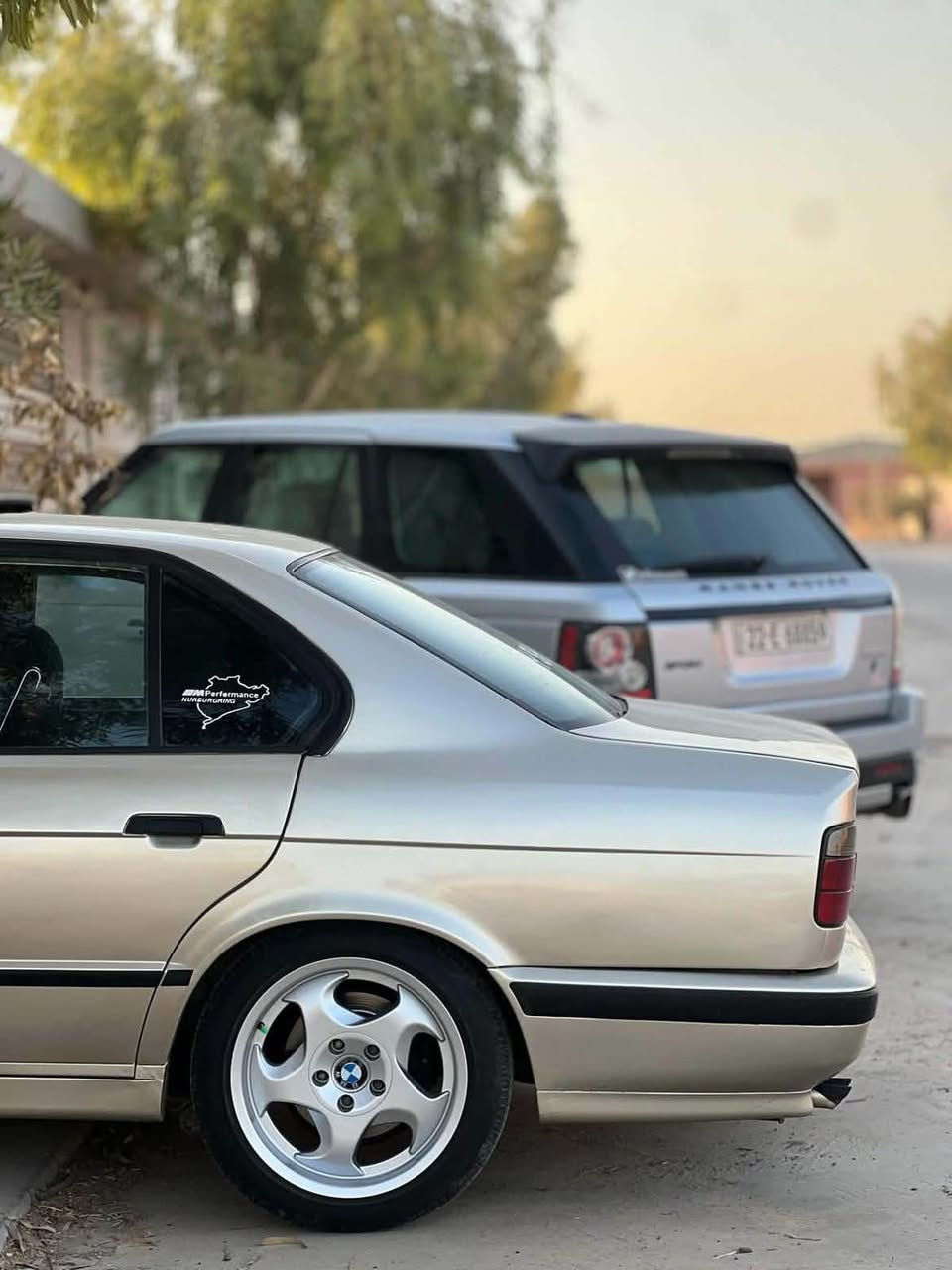 Bmw1990
525
گیر عادی 
مکینه کبس دیچی تال 
سه نووی تاکوو‌مانگ. ۱۱
کوبونی به نزین‌
تایه و ویلی  تازه و لوك m
تاخم كوشنوو ده شبولل بيكيشه و باكوو خاوين 
تاخم وايه ري. بيكيشه 
بيشو دووا كراوه به m
لیدراوی زور که مهm 
سه نه وی به ناوو خومانه‌وه ییه 
سعری 56 
معامه له یه کی که م‌
تکایه تکایه مشتری نیت سه رمان مه یه شینه  
سیاره که. زور بیی کیشه یه 
***********
شوین کرکوک كركوك, العراق
