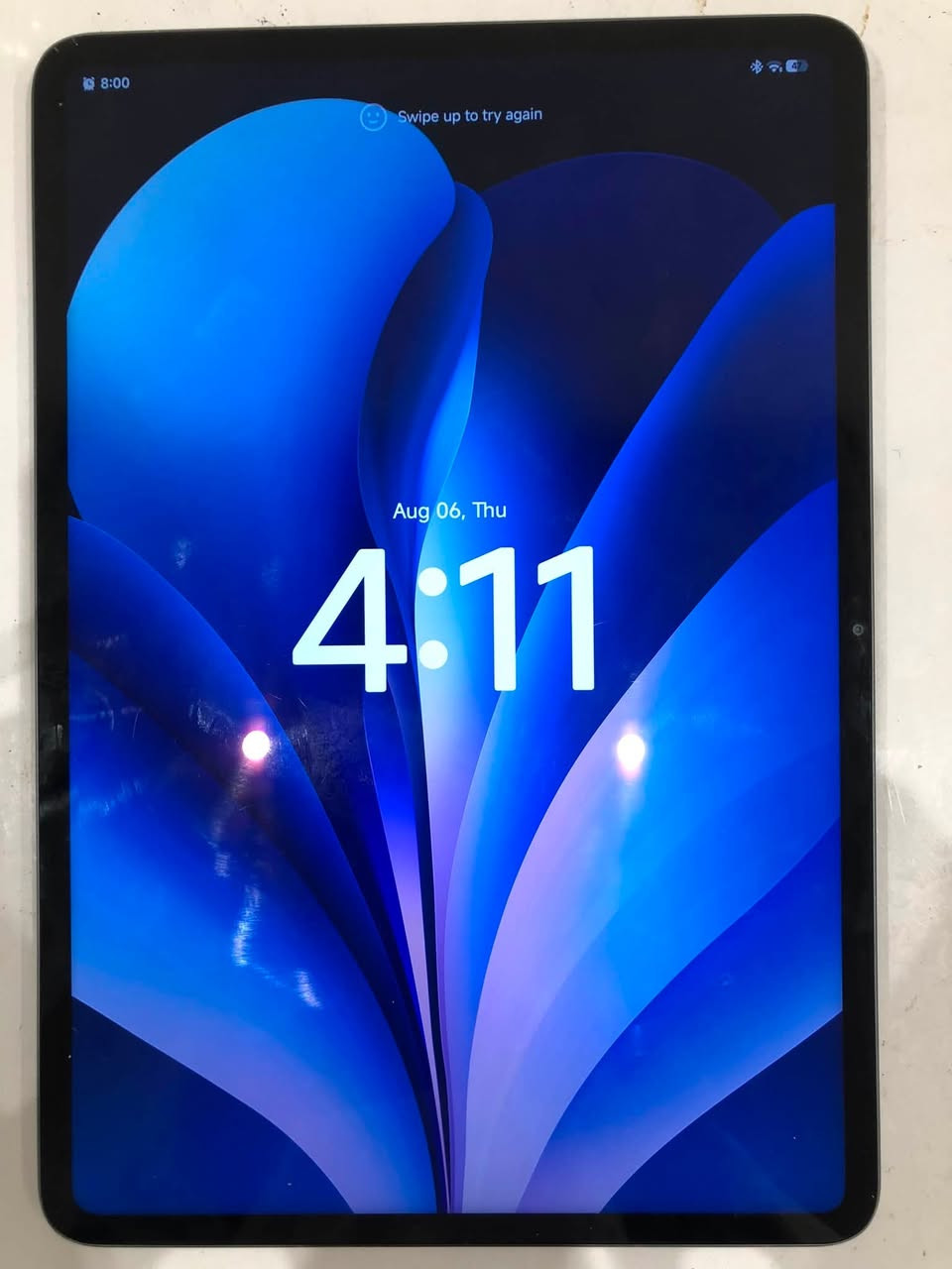 السلام عليكم ايباد شاومي 6s pro للبيع بحالة جيدة ذاكرة 512 وياه شاحنه الاصلي 120 واط يشحن من صفر الى مية بحدود الثلث ساعه يشغل اعلى فريمات بكل الالعاب يعتبر من اقوى ايبادات شاومي سعره 625 الف وبي مجال حك الجية مكاني البصرة الزبير حي العسكري 
رقم تلفوني ***********
