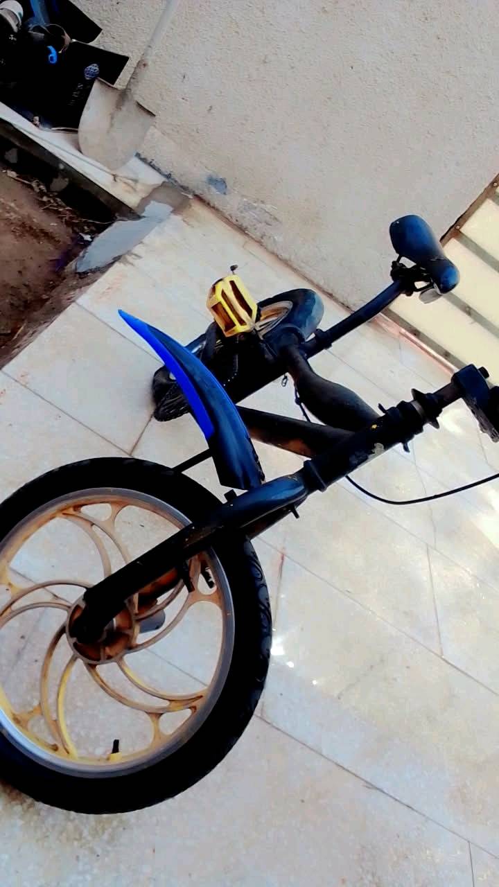 BMX للبيع حجم 16 مكينه اصليه بريك يشتغل ضرر جوب وتاير فقط عنواني بغداد الحسينية السوق الاول