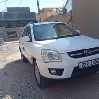 سياره سبورتج ٢٠١٠ مكفوله من الصبغ السعر ١١٥ وبيها مجال بسيط  للاستفسار...