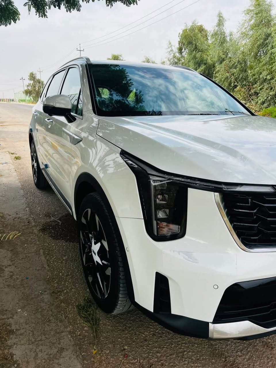كيا سورنتو٢٠٢٦مكفوله كفاله عامه
داتشو ويل ٢٠ ماشيه ٣٤٠٠
٤كامرات تروح وترجع بالريموت رادارات امامي خلفي رقم بغداد بسمي السعر ٣٣٦قفل بدون عمله سياره جديده وضمان دوليه 
***********
