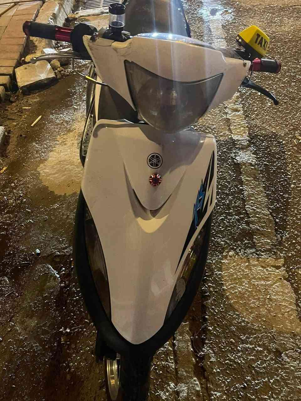 سلام عليكم دراجه ماكس عدله دراجه خير من الله
بيه يدات رياضي 
وعنبار رياضي
قبق فلاوينه رياضي
ويل سلفر 
ودشبول رياضي 
كهربائية كله شغاله من اشيار عالي ناصي كله شغال كهربائيات محرك خير من الله شلعه ومعدل تاكل الكاع لا تبخير ولا تنقيص
مكاني بغداد رقمي ***********
