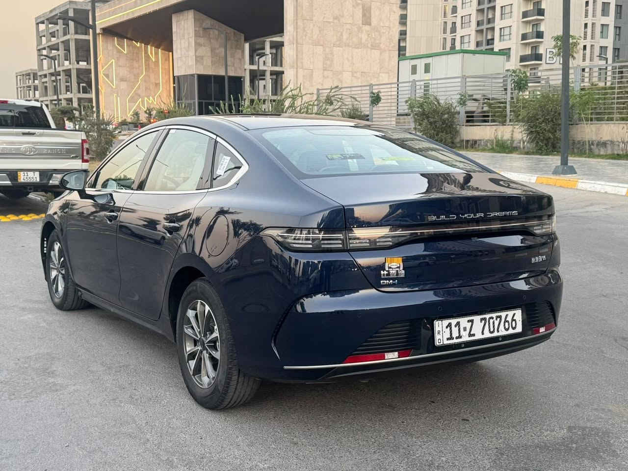 السلام عليكم
BYD
دسترويل لون ازرق مميز
موديل :2025
ماشيه : ٧٠٠٠
ع وضع شركه 
تشغيل عن بعد 
كير محرك مكفول
مرايات كهرباء 
كشنات ابيض رياضية
لد نهاري 
شاشه قلابه 
اشاير بل مري 
وبعد مواصفات دسترويل معروفه
السعر ٢٠ مليون 
عنواني بغداد الشهداء ***********
