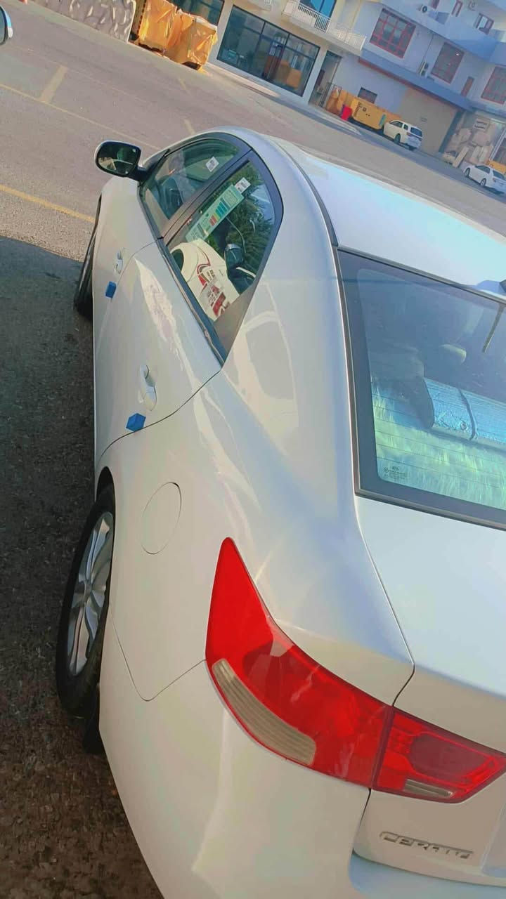 سيراتو موديل ٢٠١١
رقم أربيل 

بيها باب ورى سايق تعديل بارد وشوية صبغ يم قبغ بنزين

رقم مسطره 

ورقه بنزين موجود 

السعر دفتر و5 اوارق وبيها مجال للطيبين 

للاستفسار :***********
