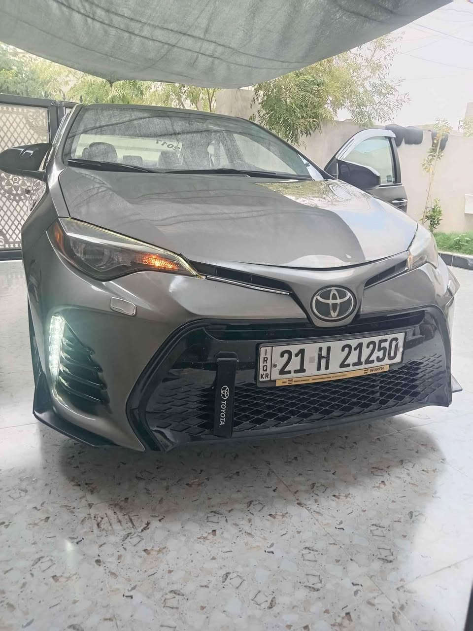كورلا للبيع 17 نضيفة الضرر بونيد مبدل بلادي بدون دواخل ارباكات سليمه كير محرك شرط سياره جاهزه من كل النواحي ماناقصهه شي رقم جديد بسمي تحوي ثاني يوم  *********** دكوك, كركوك
