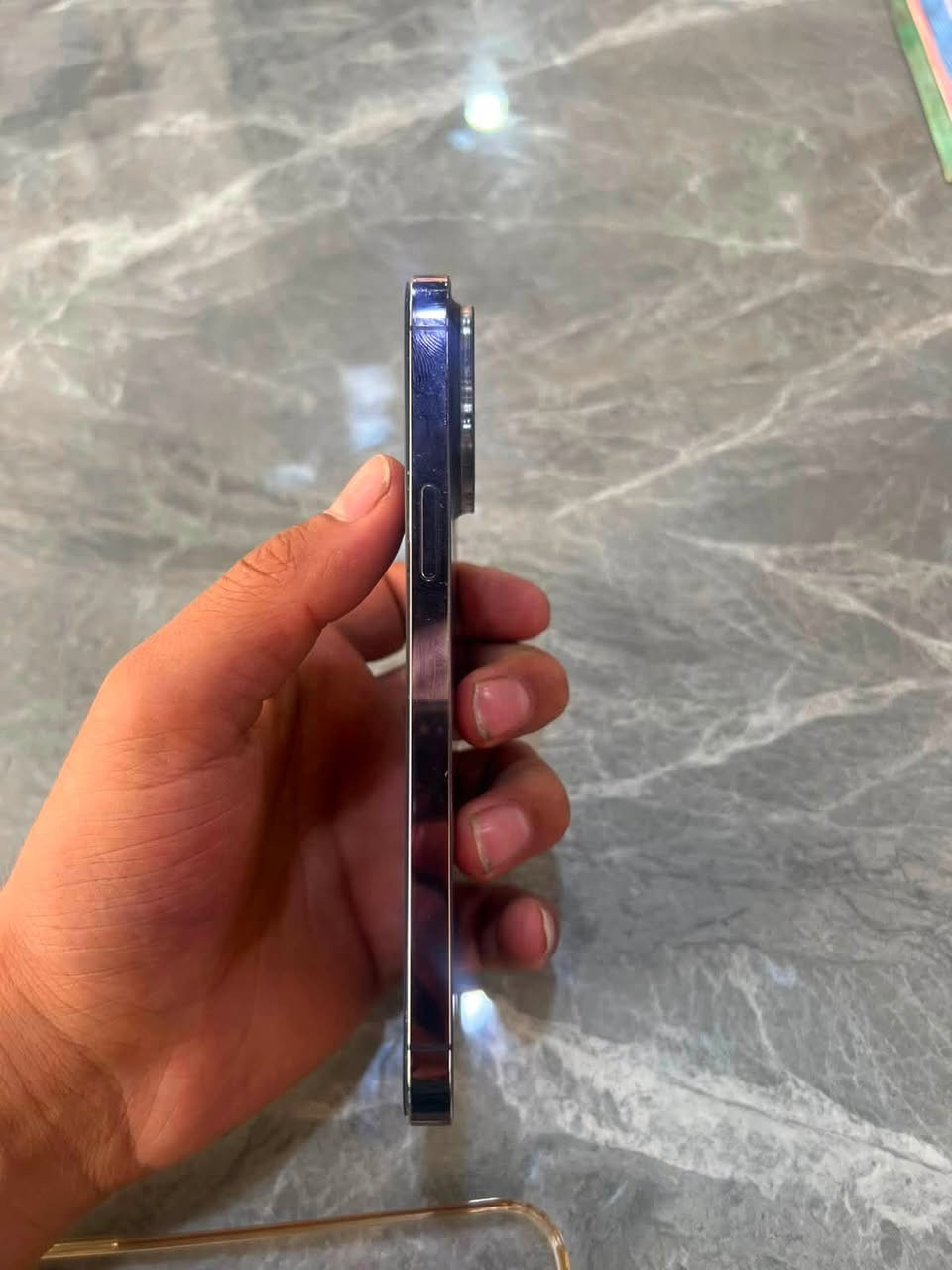 ‏السلام عليكم￼ iPhone 14 Pro ماكس ذاكرة 128 بطارية 78 بلادي شاشة مبدلة ثلاث خيارات جهاز كلش نظيف 
‏والجهاز فقط مبدل شاشة ثلاث خيارات مثل ما ذكرت ￼لكم للتواصل فقط￼ واتساب ***********
