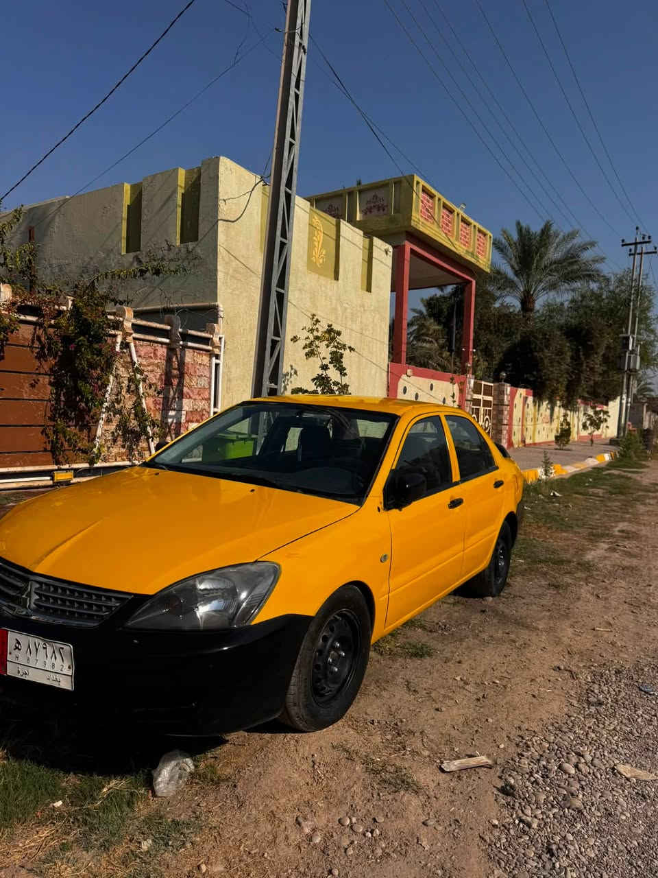 سعر مناسب جداً وقابل للتفاوض للتواصل
*********** ديالى شهربان
