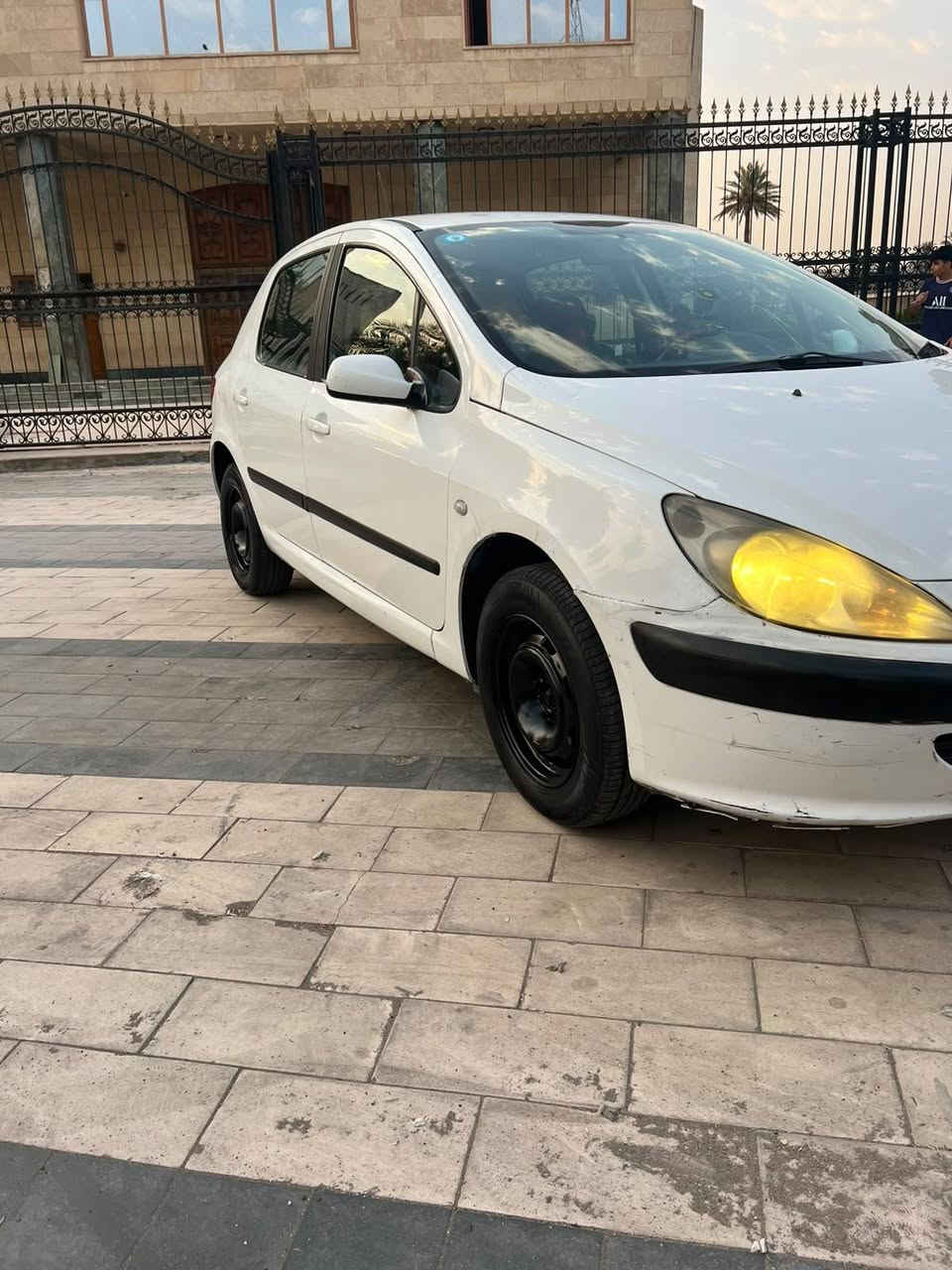السلام عليكم
بيجو307/ 2005
بسمي رقم بغداد
كير ومحرك شرط جديد  
مكينه 2000 سياره جديده بعد احله من صور كهربائيات كله شغاله ماكو شي نقص منضومه زنون عالي ناصي شرط صدر امامي خلفي كله جديد ترايك وين متريد السعر ٤٧ وبيه مجال او مراوس حسب القناعة مكان السياره بغداد رحمانيه جعيفر قرب ملعب زوراء رقم *********** رقم الاتصال
