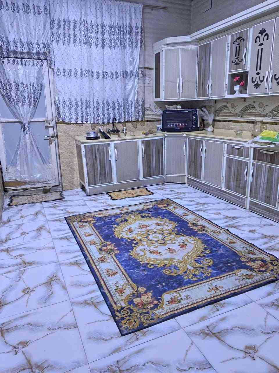 بيت للبيع المساحه 200 م يحتوي على غرفتين وصاله وصحيات ثلاثه واستقبال ومطبخ وحديقه وكراج 
سعر 105وبي مجال رقم الهاتف
***********
عنوانه بصره ابو الخصيب منطقه ام النعاج بيت طابو زراعي
