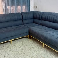 تخم لبيع عشره مقاعد ويا كوشات عدد٦ ديوان شغل عراقي توصا سعره٦٠٠ وبي مج...