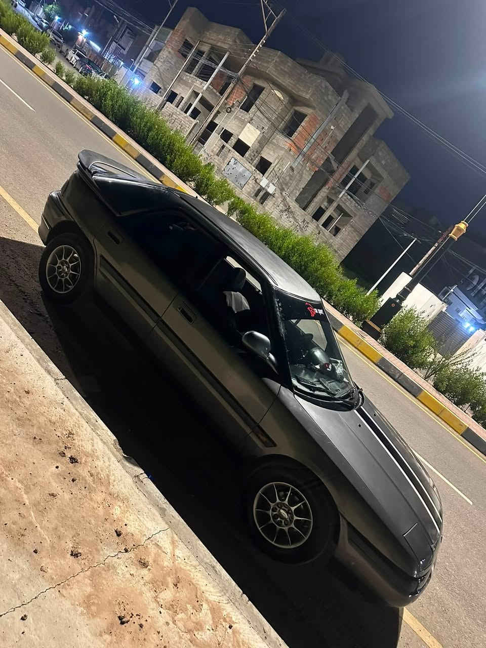 سلام وعليكم ليدور نضيف ومال جناي مازده  صرصر للبيع كابون بانزين  تبريد شغال شلعه ومعدل نار سياره كل شي بيها جديد بيها مكانات صبغ بس ما مصبوغه عام جامات كهرب قفل مركزي كزوز وستيرن رياضي سياره حلوه وكاعده كدام العين سعرها 38 وبيها مجال  
***********
