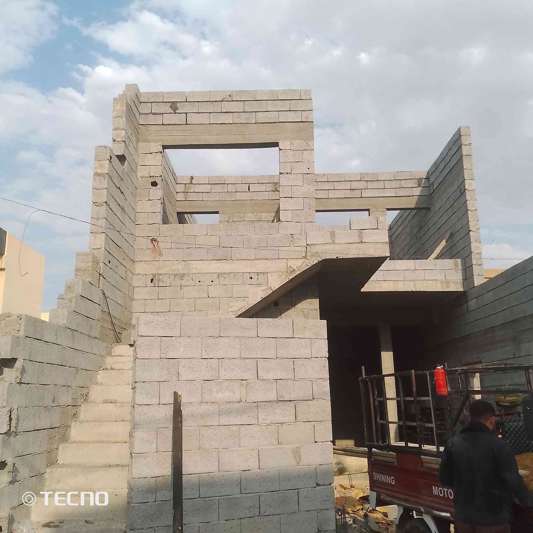 سلام عليكم  اسطه بناء متفرغ حالين شغل هندسي ستلام مهندس وسعر مناسب 
*********** وانشالله ما نقصر وياكم
