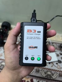 شاحنة بطاريات • ليثيوم ٧.٤فولت • ٥٨٠٠