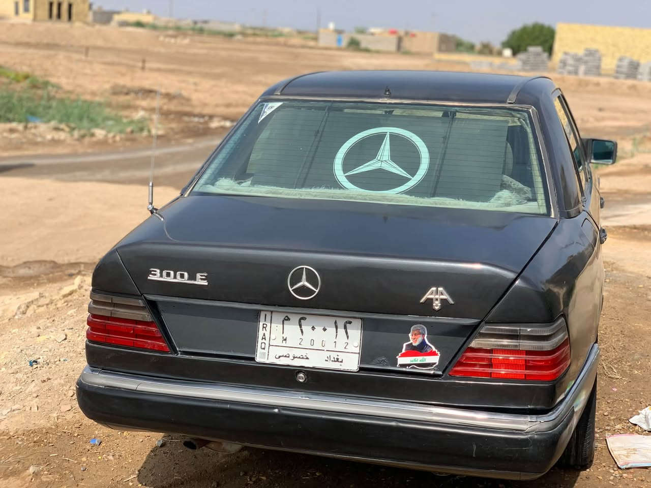مرسيدس موديل ٩٠ • رقم بغداد • تحويل مباشر