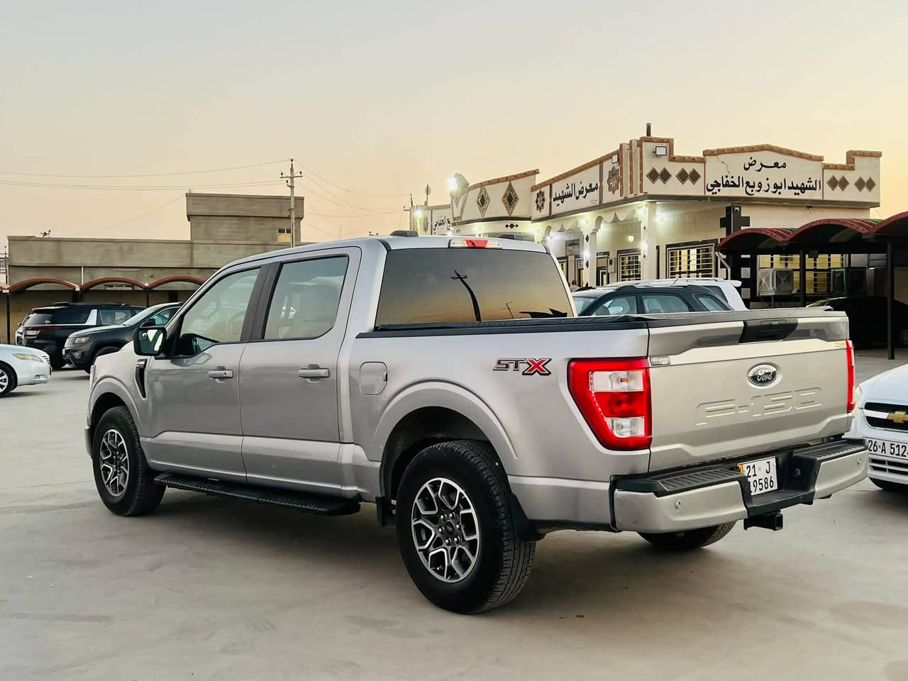 فورد F150 
موديل 2021 STX محرك 6 تنفس طبيعي 
كير 10 نمر تعليك كشن منفصل 
ضرر بابين بدون دواخل بجم كبس بودي كبس 
ماشيه 80 حقيقي
بودي قصير باب طويل المرغوب 
السياره عدا البابين كفاله عامه 
السعر مناسب اتصل وادلل 
***********
