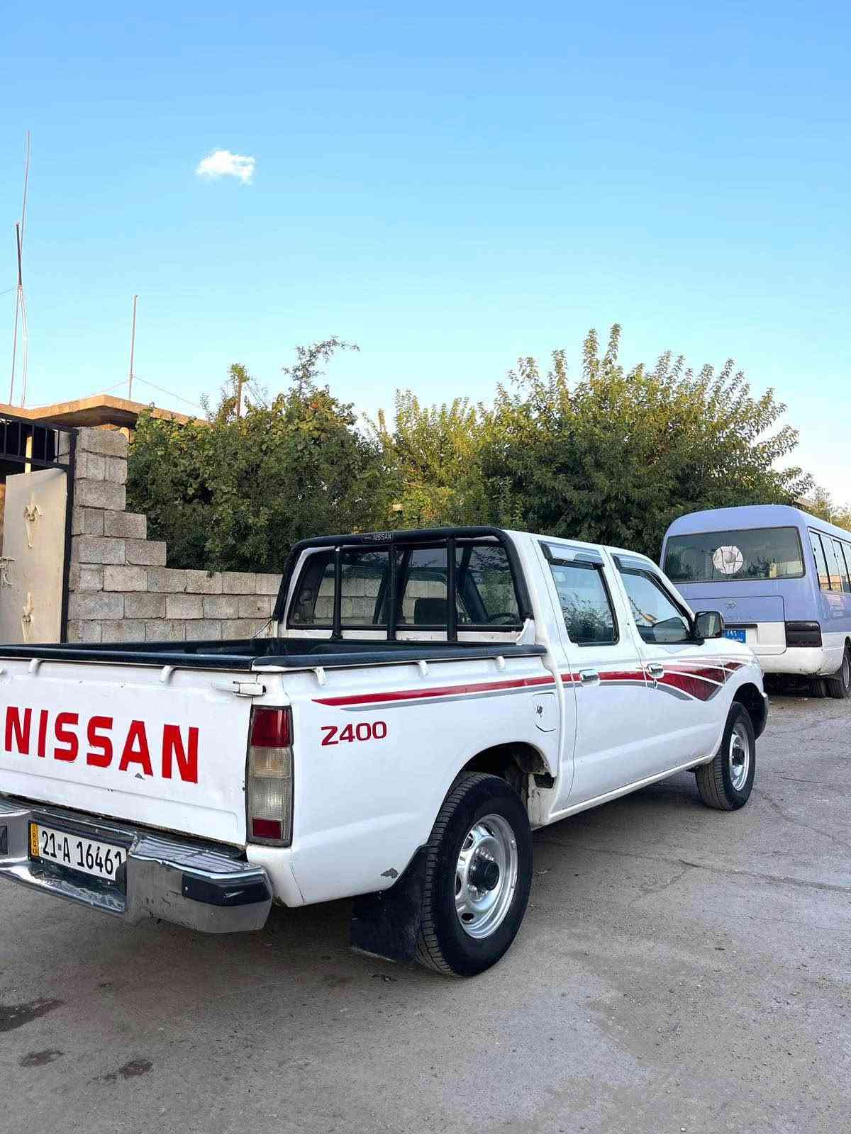 نيسان محسن • قفل مركزي • ٢٠٣٠