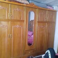 غرفه اخشاب للبيع المكان شكوك غرفه نظيفه السعر 500 وبيها نجاح0774826254...