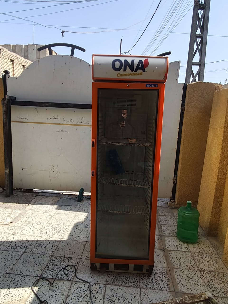 براد • شغال