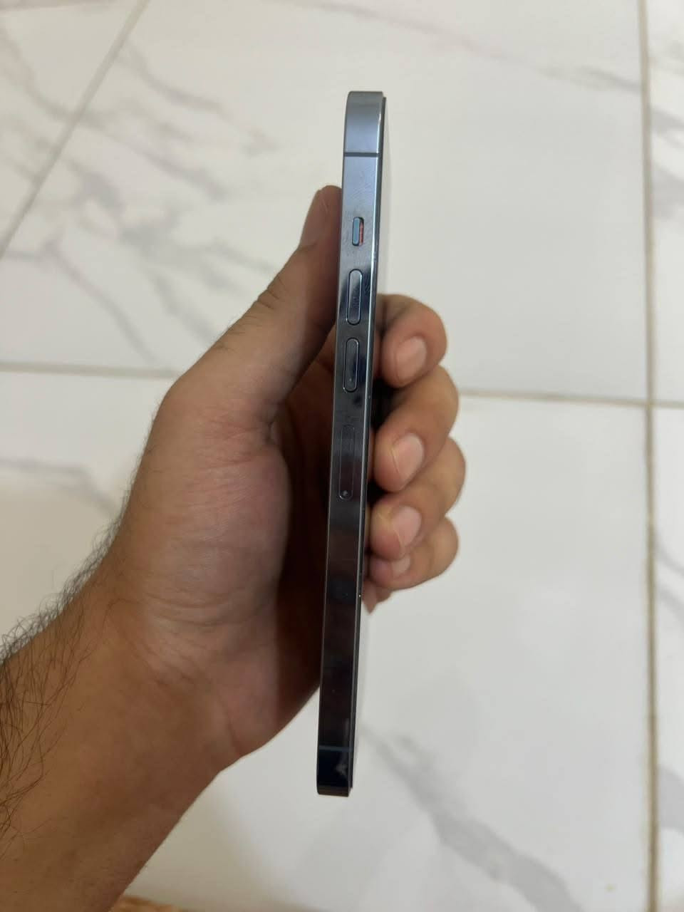 سلام عليكم ايفون 13 برو ماكس  ذاكره 256 بطاريه 73 سعر 520 ***********
