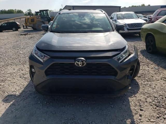 🔥🚘 للبيع | Toyota RAV4 XLE Premium 2021 🚘🔥
🇺🇸 وارد أمريكي | سنوية أربيل باسمي

⭐ XLE Premium – مواصفات مميزة

📍 الممشى عند دخولها من أمريكا: 81,000 ميل

📍 الممشى الحالي: 133,000 ميل

🔹 سلايت

🔹 رادار

🔹 تحديد ومتابعة المسار

🔹 فولّيوم

🔹 Auto Hold Brake

🔹 بصمة

🔹 مرايات برادار + إشارة النقطة العمياء

🔹 جنوط كروم 19 إنچ

🔹 شاشة

🔹 كرسي السائق كهرباء

🔹 جنطة كهرباء

🔹 أرضية مغلفة جلد

💎 سيارة عائلية، اقتصادية وعملية، وفئة XLE Premium المطلوبة.

📍 المعاينة: كركوك / تكريت

📞 للتواصل واتساب واتصال:

***********

🔍 الفحص على المشتري، والسيارة حاضرة للفحص والمعاينة.

💰 السعر عند الاتصال
