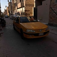 بيجو 2015 رقم بغداد ضربتها جاملغ خلفي وبيها صخه بل جاملغ الامامي جهه ا...