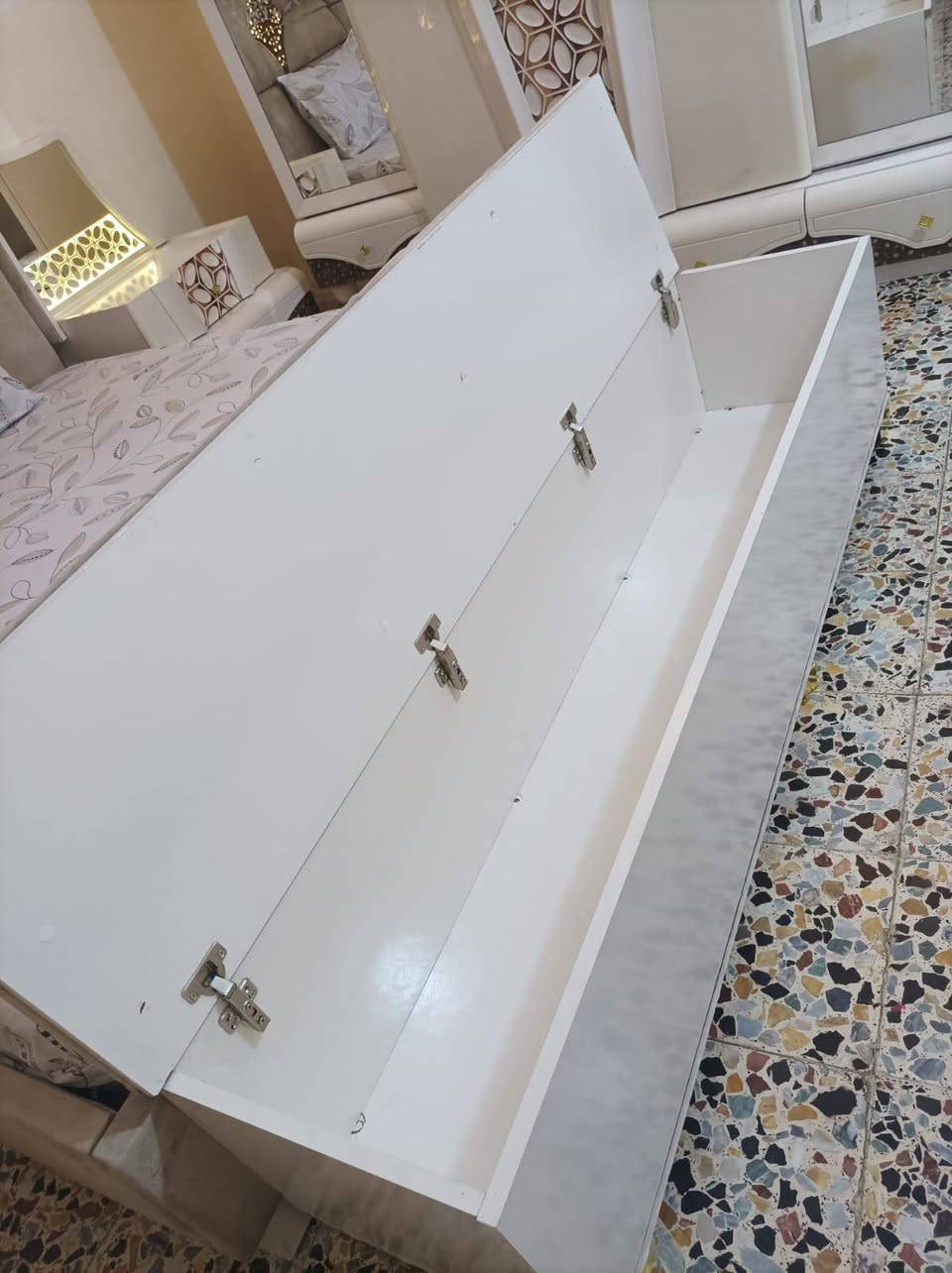 غرفه اخشاب • خشب حراري • ١٠قطع