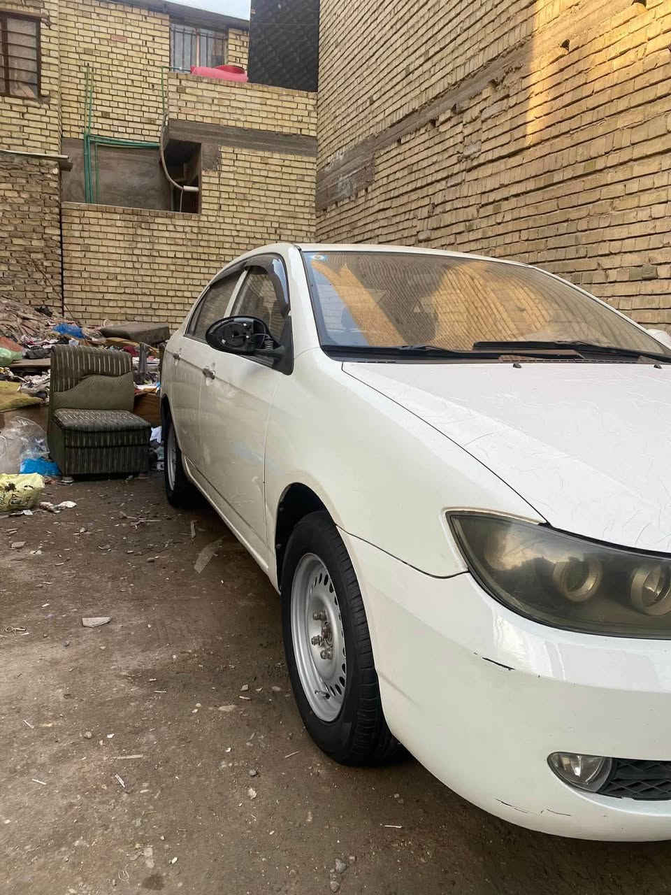 🚗 إعلان بيع سيارة جيلي CK
✨ المواصفات:

• محرك بحالة ممتازة وأداء ميكانيكي جيد جداً
• نظام تبريد قوي وفعّال ويعمل بكفاءة عالية

🧼 الحالة العامة:

• السيارة نظيفة ومعتنى بها بشكل جيد
• بحالة ممتازة بشكل عام مع وجود خدش خفيف وبسيط لا يؤثر على الاستخدام

💰 السعر:

• السعر المطلوب: 33 
• قابل للتفاوض بشكل بسيط

🔁 ملاحظات إضافية:

• إمكانية الاستبدال (مرواس) متاحة

📞 للتواصل والاستفسار:
***********
