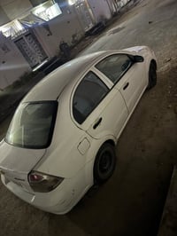 افيو ٢٠١٣ • شاشة وكامرات • ضربات وتبديل