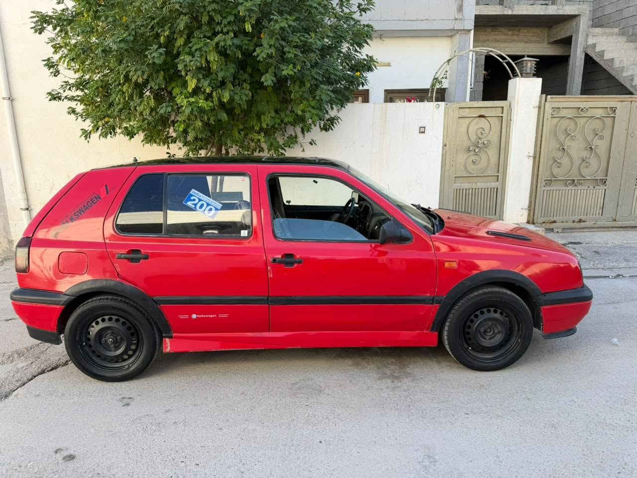 للبيع كولف موديل92 رقم سلمانيه دولي سنوي رقم جديد سيارا صبخ جماليه بدون ضرب بدون خياس 5كير سيارا كير محرك صدر كلها شرط تحويل غرمات شرط سيارا جديد مال بيت بدون مصرف سعر 29وبي مجال قليل مكن كركوك ***********
