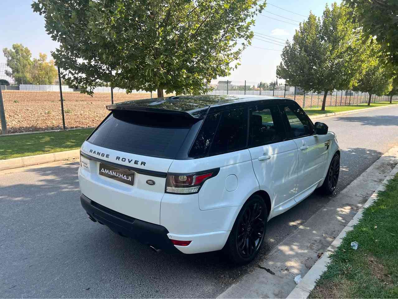 Range rover sport autobiography 2014
سەیارەکە مواسەفاتی دیارە پێویست بە وتن ناکا 
یەک پارچەی سبوخە بەس پەمپە بێ ژورێ بێ ئیرباگ دینار مەسروفی نیە مەکینە v8 supercharged زەمانە وەکالە سەردارە 
سعر بلاش بلاش نیە بەو سعرە 
*********** أربيل, العراق
