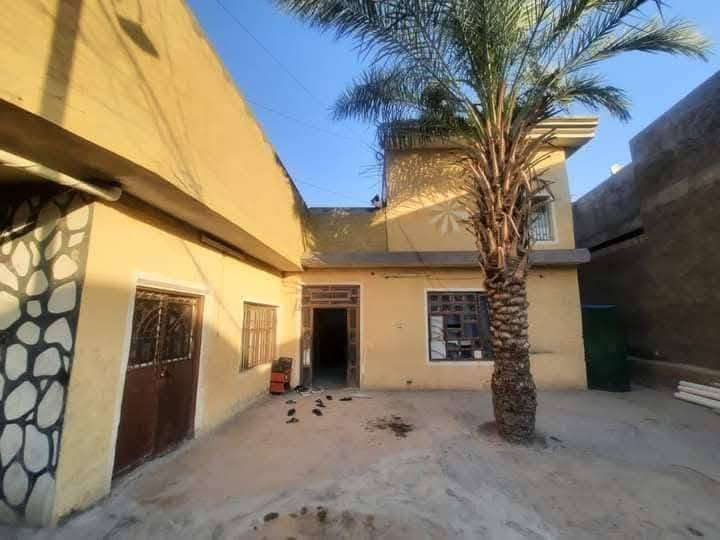 دار للبيع طابقين في الفلوجة حي الجولان قرب العلوة المساحة  ٢٤٥م يحتوي  الطابق الأول على غرفتين ٥في٤ مع صالة مع استقبال مع مطبخ مع منور مع حمام مع الصحيات
مع الحوش مساحة واسعة
الطابق الثاني غرفتين للاستفسار خاص اوالاتصال على الارقام التالية ***********
*********** بيع مستعجل 120 وبي مجال شي قليل موقعه حلو صاير ركن ومساحته جبيره وشارع ڱڵـه  صب ونضيف ومنطقه راقيه ونضيفه وحلوه اتصل ومانختلف
دار للبيع طابقين في الفلوجة حي الجولان قرب العلوة المساحة  ٢٤٥م يحتوي  الطابق الأول على غرفتين ٥في٤ مع صالة مع استقبال مع مطبخ مع منور مع حمام مع الصحيات
