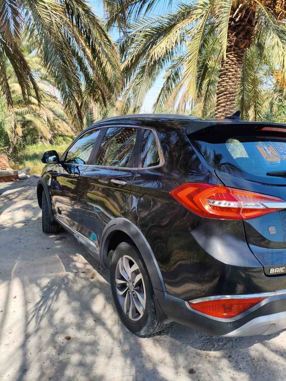 السلام عليكم
‏سياره بايك سينوفا x65  
‏اللون اسود موديل2022  ،السياره محجوزه قطع من الماستر مباشر  …
‏مواصفات 
‏.حساس خلفي
‏.لد نهاري
‏.لد خلفي
‏.بصمة تشغيل 
‏.بصمه ابواب عدد 2
‏.فتحة سقف
‏.اشاير بل مري
‏.داخل صاج 
‏.كشنات جلد
‏.شفتات ستيرن
تحكمات ستيرن 
‏.قطعتين تبريد
‏.يدات ابواب نيكل
‏.ويل كروم حجم 17
‏.كشاف ضباب 
‏.محرك 2000 تيربو ميسيوبوشي 
‏.سياره ماشيه 88 الف  قابله للزياده مكفوله كفاله عامه  كير ومحرك وصبغ ما عدا تصليح بالايت الأيمن ومصلح 
السعر ٩٥ بيع مستعجل بيع اومراوس
 العنوان الديوانيه ***********
