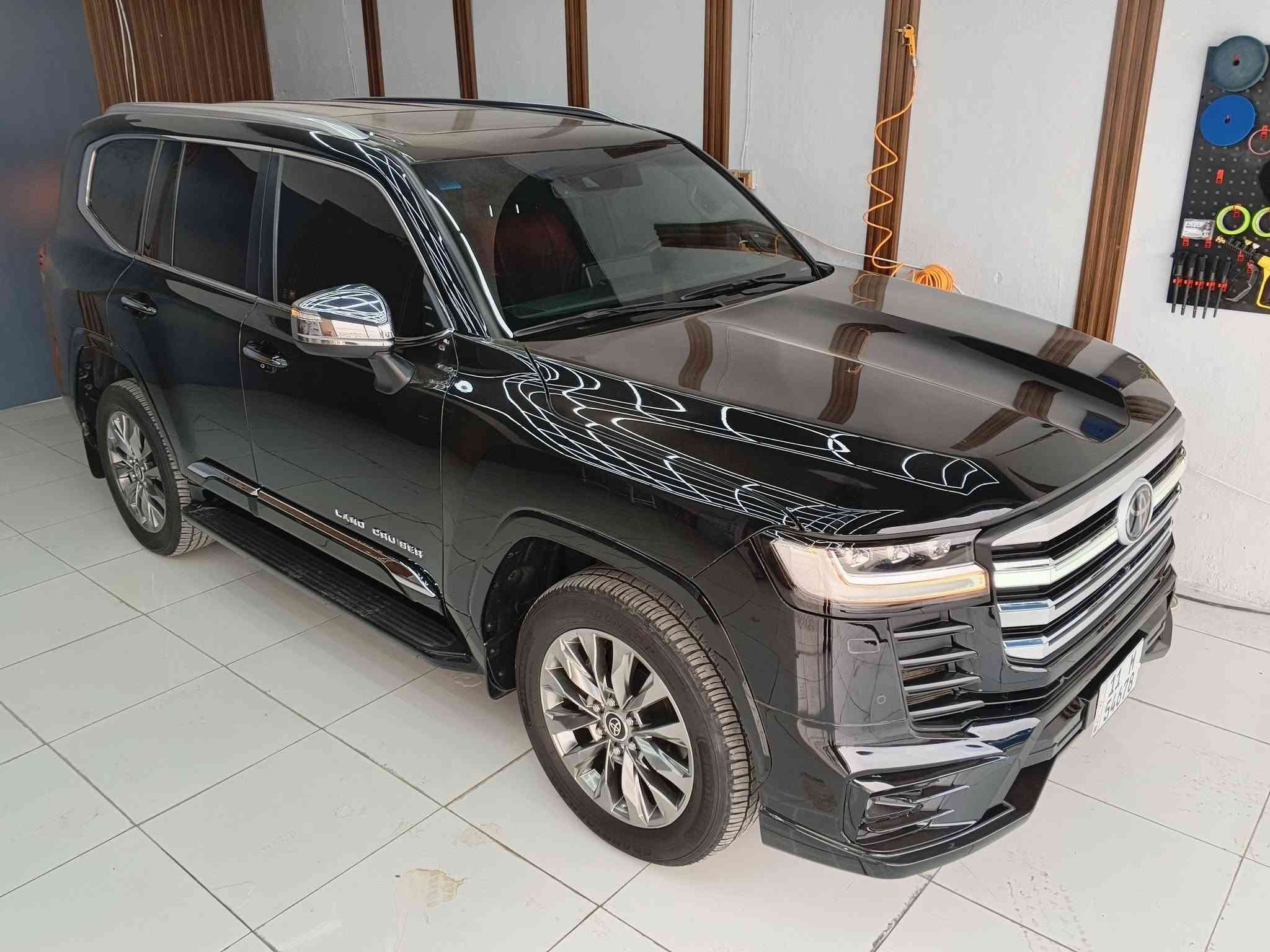 لاندكروز VXR • موديل ٢٠٢٤ • ماشي ٢٦ الف