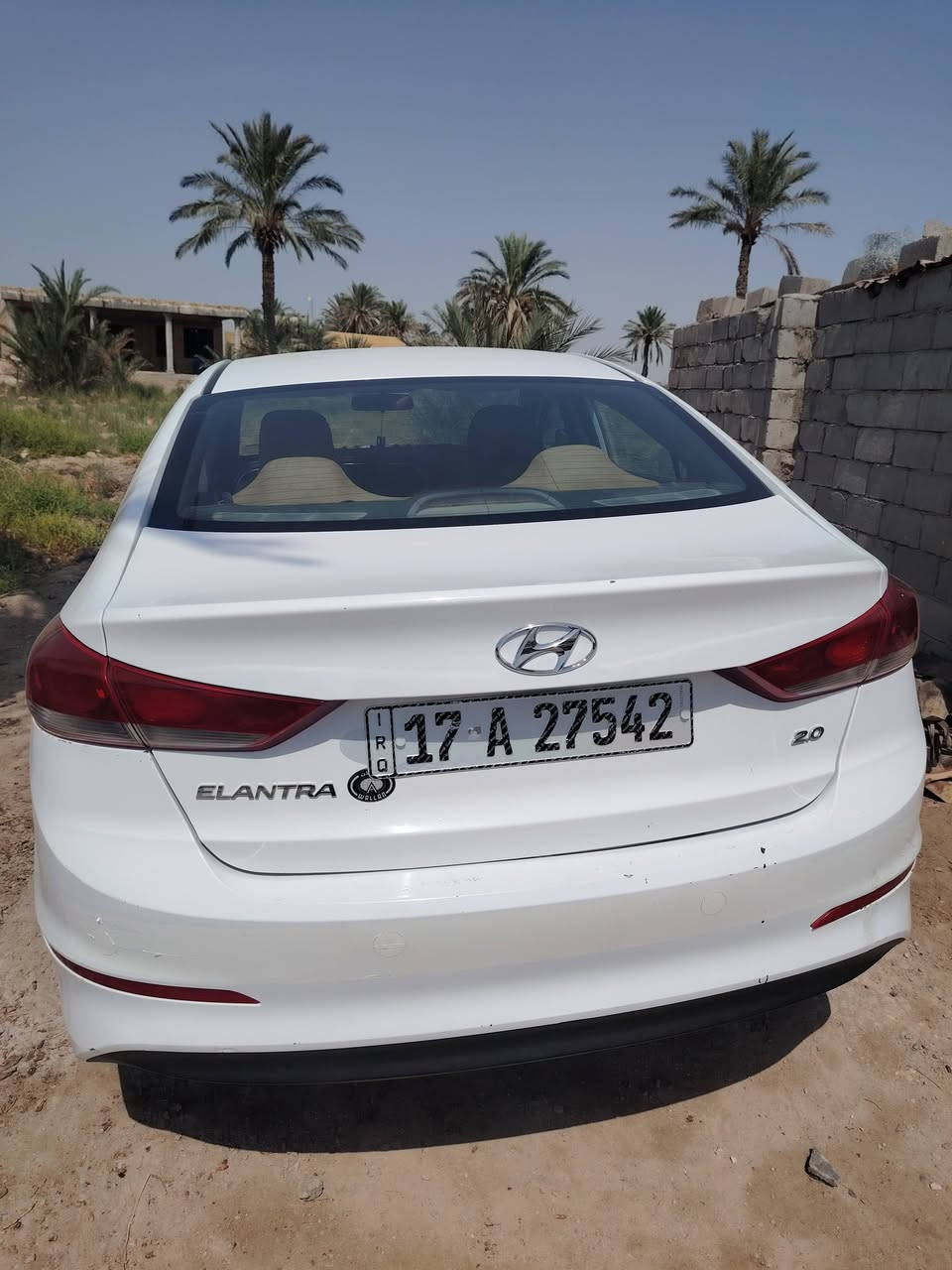 السلام عليكم
سلام عليكم النترا ٢٠١٧ وارد خليجي سياره حلوه وجاهزه بيها ظربه بسيطه بالباب الخلفي 
مكينه وكير وحداديه جديده  وتبريد ثلج
مواصفات عاديه  سنويه ل 2031 السونار مرفوق بالمنشور
 تحكمات داخل بيجي  تبريد قطعتين  مكينه 200 دوش 
سعر 119 وبيها مجال 
مكان السياره السماوه العبس
للستفسار   ***********
