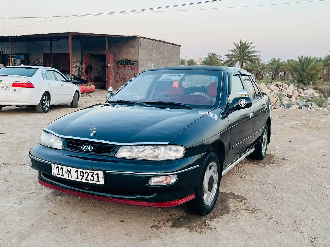 كيا سيفيا 
موديل 1995
رقم بغداد انكليزي
سنويه مشروع وطني 
 گير عادي 
كير مكينه حداديه
كهربائيات كلها شغاله
تبريد شغال ❄
تخم تاير جديد
صدر امامي خلفي جديد
 صبغ للجماليه 
مكفولة من الضربه والكص
سياره شرط النضافه 
ترايك وين مايعجبك
 سعر 36  وبيها مجال بسيط 
مكان . بابل 
الاستفسار 
‭***********‬
