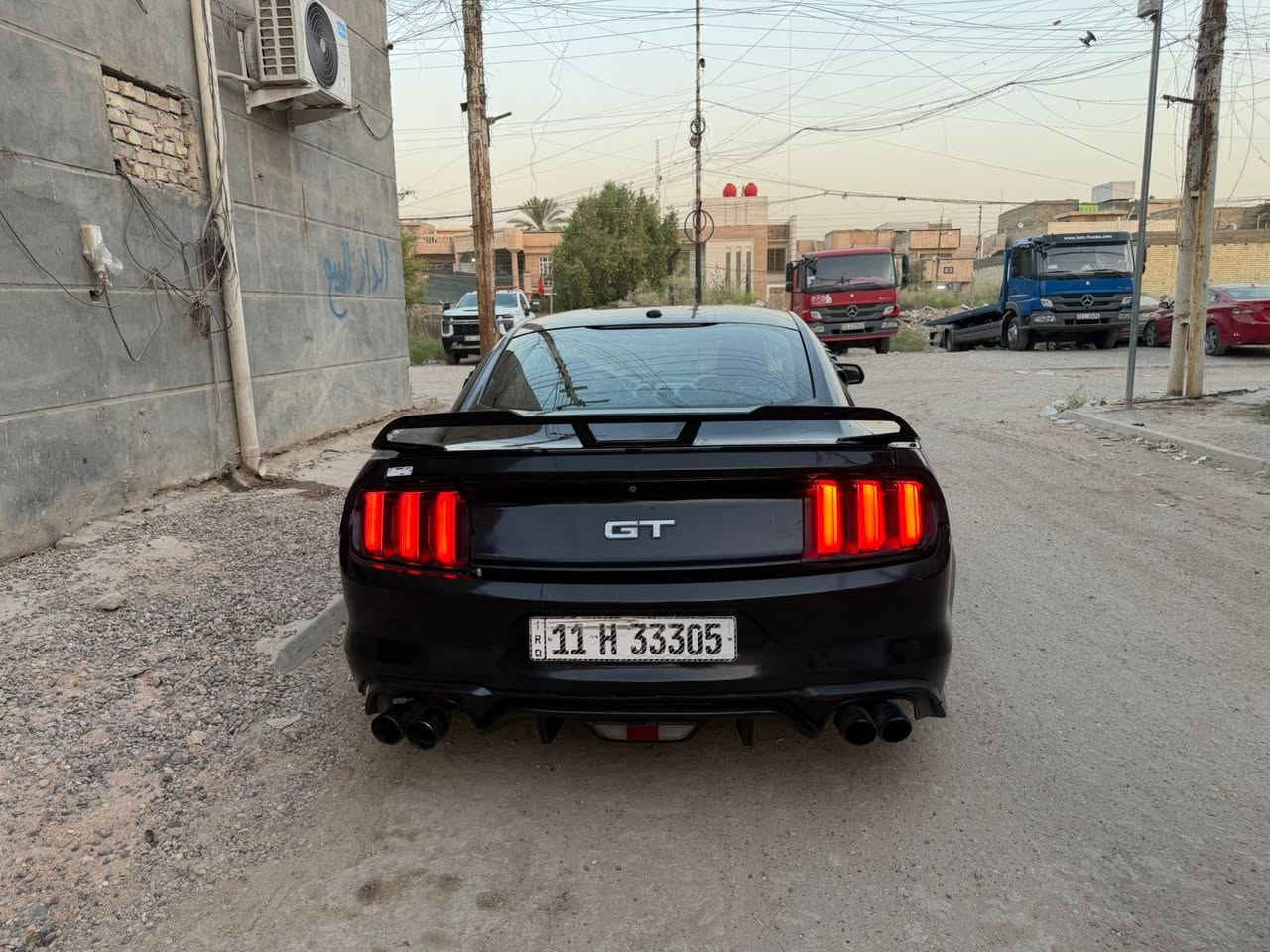 سلام عليكم بيع او مراوس  موستانك 2015
 ايكوبوست بريميوم 
فول مواصفات 
كشنات كهرباء
دخول ذكي
نقطة عمياء 
كشنات تدفئة و تبريد 
تشغيل عن بعد
داخل 7 الوان 
كشنات جلد 
شاشة كبيرة 
بصمة 
تحكمات ستيرن 4 جهات 
رقم بغداد انكليزي
هزة و سنوية جدد 
وارد امريكي حادث امريكا ربع جاملغ خلفي و دعامية اماميه
وبالعراق صايرة بيها كم قطعه صبغ اقل من الحزام . جاهزة كير و مكينة و صدر و تبريد . 
عليها بدي كت جي تي 
ويل ويلد تو سايز 
شوته afe
عطاس تيربو 
سعرها 106
 و بيها مجال بسيط 
و ترهم مراوس حسب القناعة 
مكانها بغداد حي الجهاد
***********
*********** بغداد, العراق
