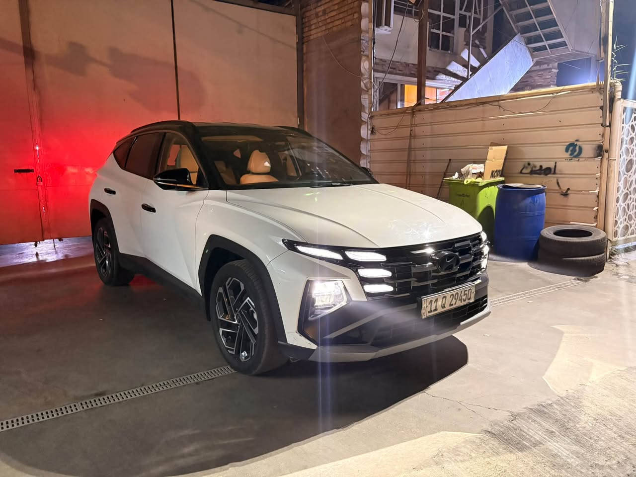 🚘 للبيع هونداي توسان 2025 خليجي

• موديل 2025 — ماشية 24,000 كم
• وارد خليجي
• توكلر
• محرك 2000 سي سي
• كير أوتوماتيك
• كراسي قماش و تحكم كهرباء
• بردات
• شاشة وسطية
• كاميرا خلفية
• حساسات خلفية
• مفتاح ذكي
• مثبت سرعة
• Apple CarPlay
• تبريد فول
• إضاءة LED 
• ما بيها ولا ضربة ولا بارد، فقط شخوط خفيفة ب دعامية

رقم الهاتف : ***********
💰 السعر: 218 ورقه بيها مجال
📍 العنوان: الغزاليه
